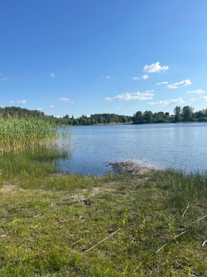 Domek Nad Jeziorem Kamien 2A Kowalewo Exterior foto